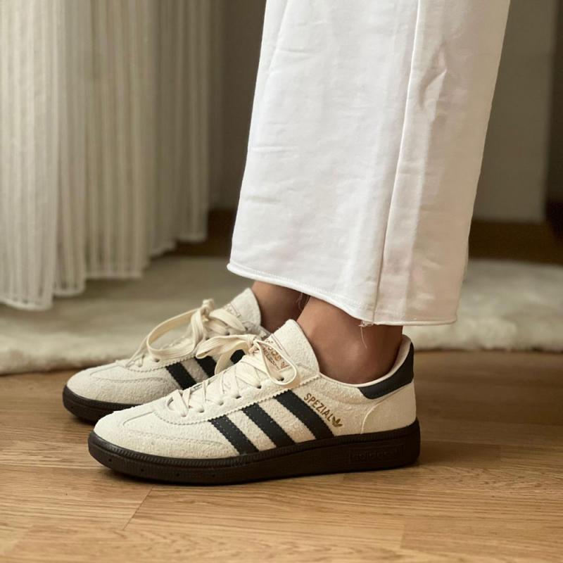 Adidas Spezial Bej Siyah