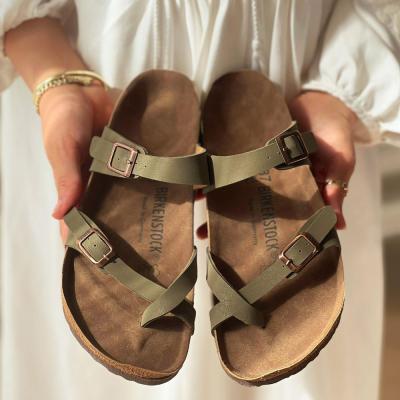 Birkenstock Çapraz Haki