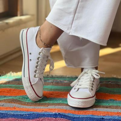 Converse Kısa Beyaz