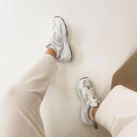 New Balance 530 Beyaz Gümüş