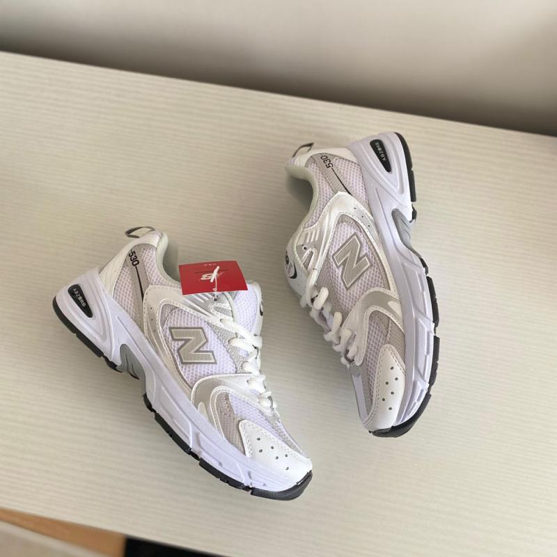 New Balance 530 Beyaz Gümüş
