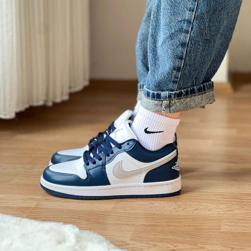 Nike Jordan Lacivert